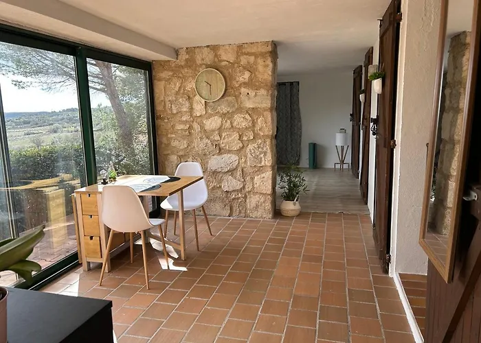 Appartement Grand T2 Bis Avec Terrasse Et Vue *