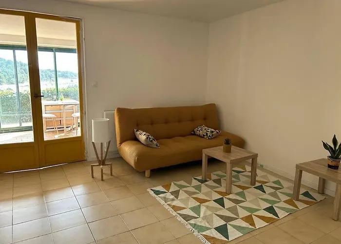 Appartement Grand T2 Bis Avec Terrasse Et Vue *